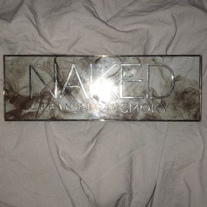 Urban decay naked smoky palette